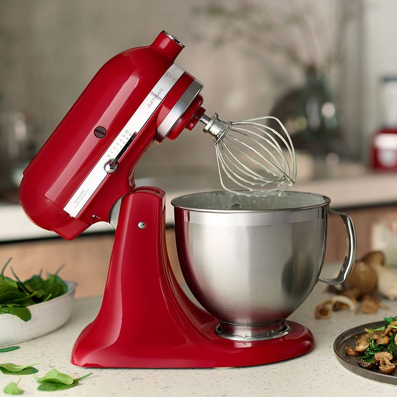 Artisan Stand Mixer Premium 4,8 liter Röd